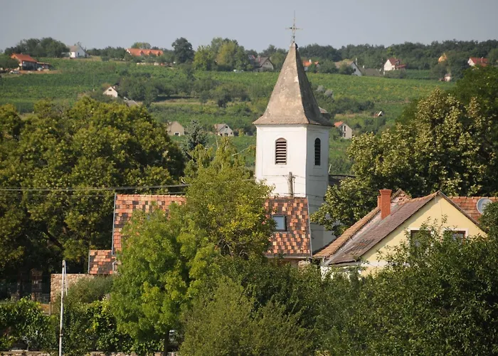 아파트 Elso Haz Tagyon